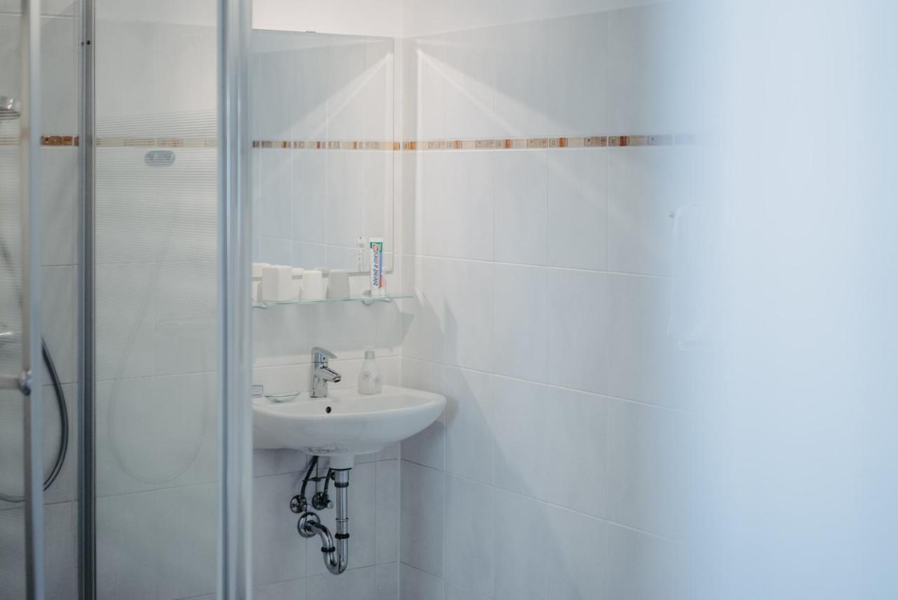 Haus Luna - Privatzimmer Im Sonnigen Suedburgenland Hackerberg 外观 照片