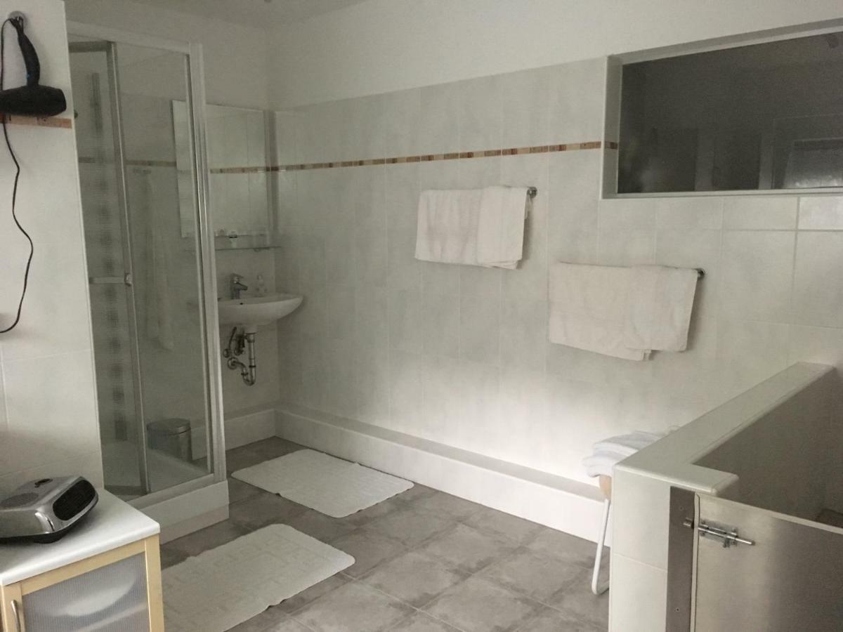 Haus Luna - Privatzimmer Im Sonnigen Suedburgenland Hackerberg 外观 照片